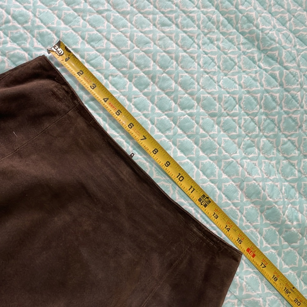 Vintage authentic brown suede knee length pencil skirt - Picture 5 of 7
